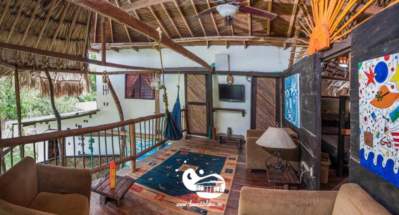 Hostal La Media Luna Palomino Quarto foto